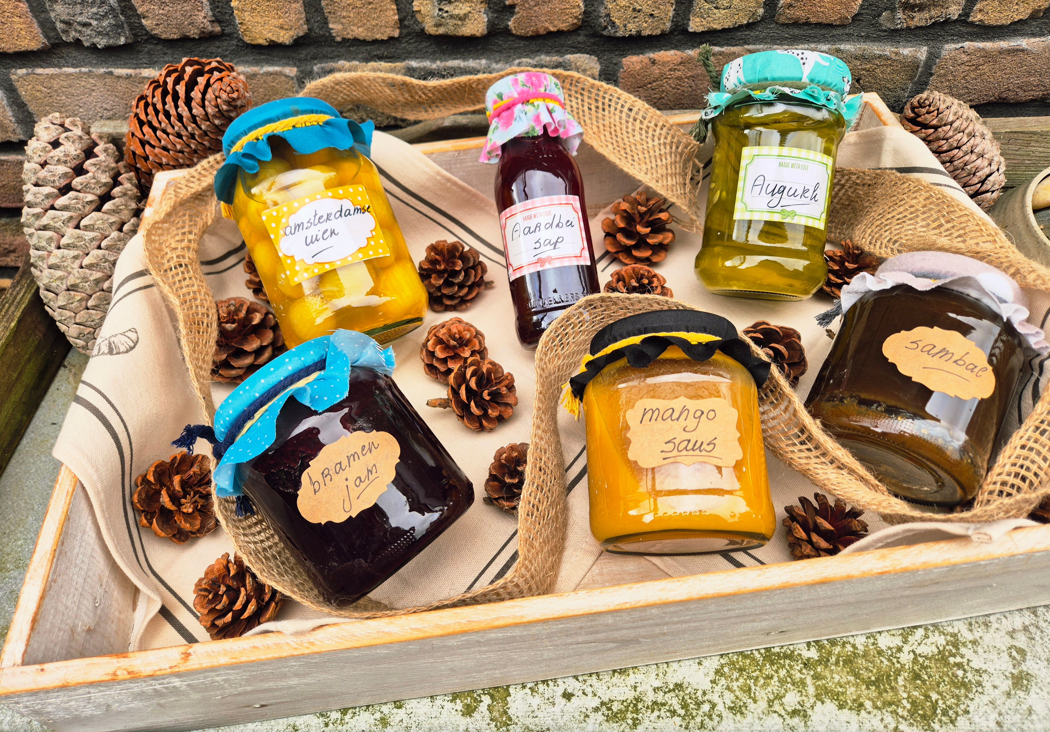 Home for the Holidays: Local Vendor Market Invites Poplar Bluff to Shop Small